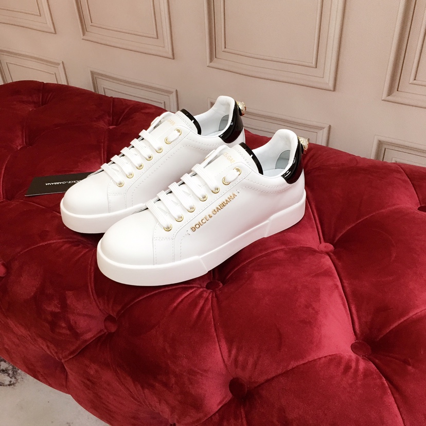 Weiße Portofino-Trainer von Dolce & Gabbana mit Perle - EUR FASHION