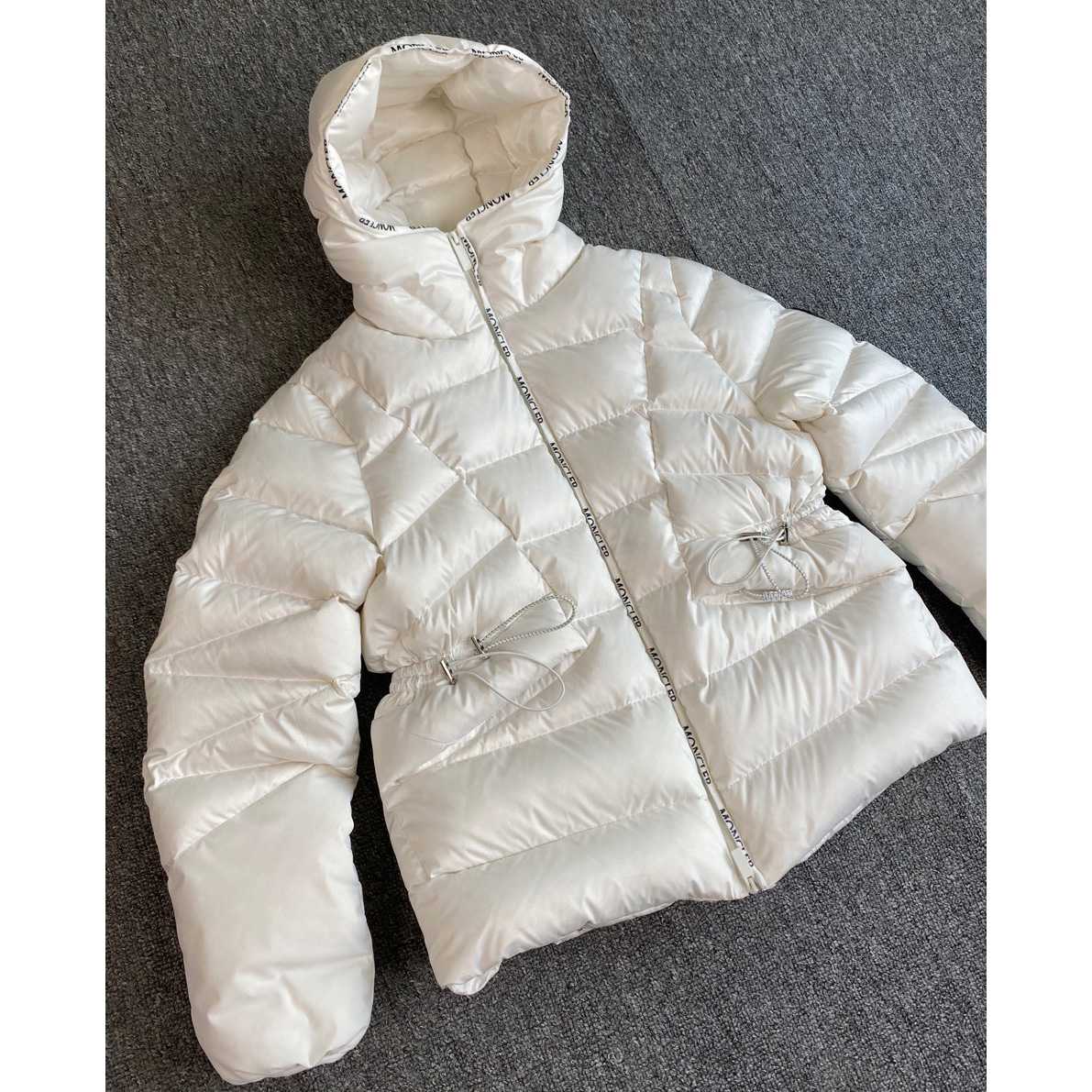 Moncler Sittang kurze Daunenjacke - EUR FASHION