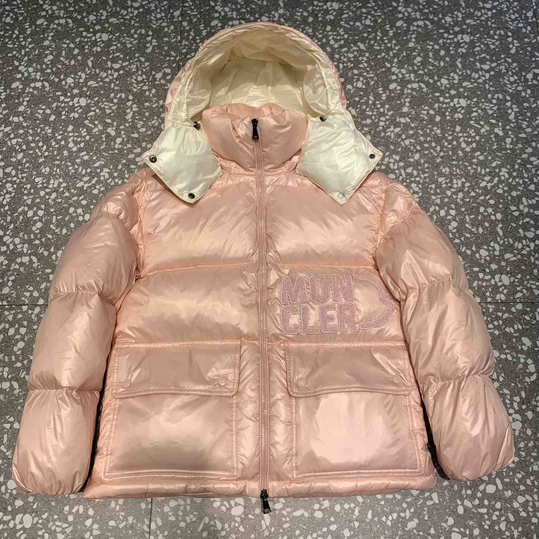 Moncler Abbaye Short Down Jacket - EUR FASHION