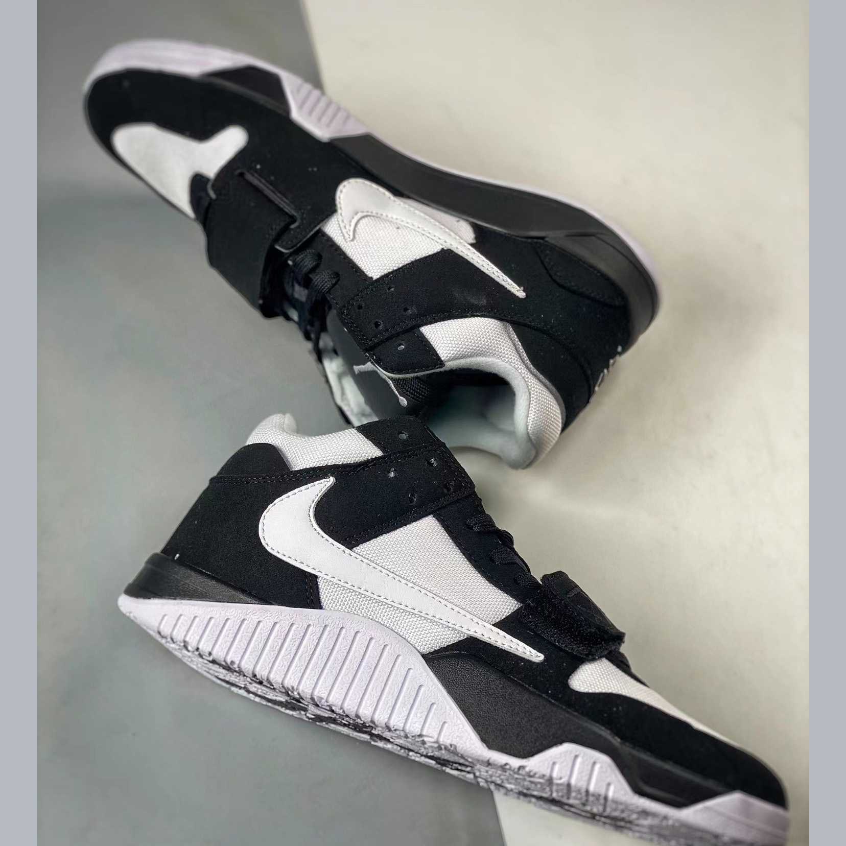 Travis Scott x Jordan Executive The Check Sneaker FZ8117-045<br>
 - EUR FASHION