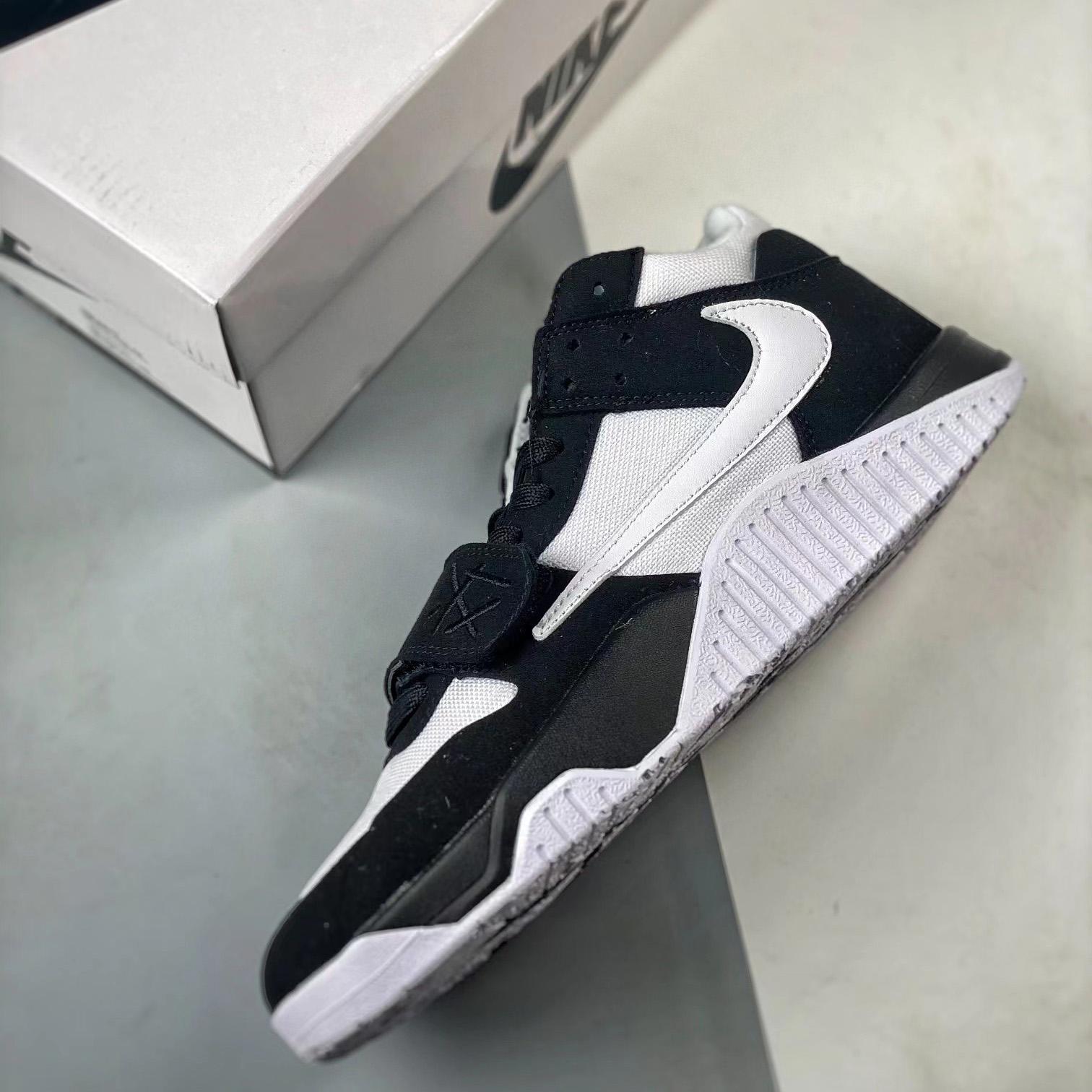 Travis Scott x Jordan Executive The Check Sneaker FZ8117-045<br>
 - EUR FASHION