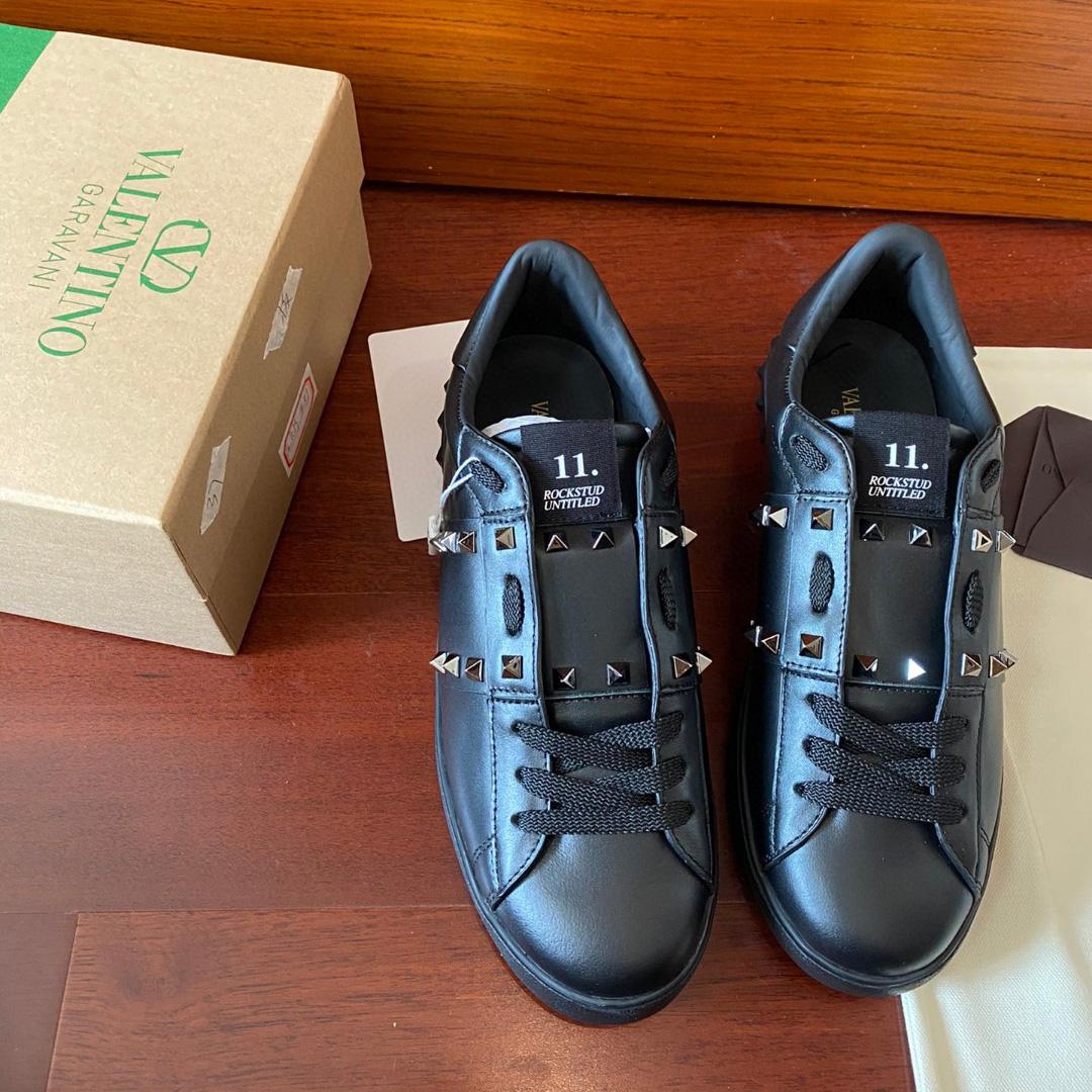 Valenti Rockstud Untitled Noir Kalbsleder-Sneaker<br>
 - EUR FASHION