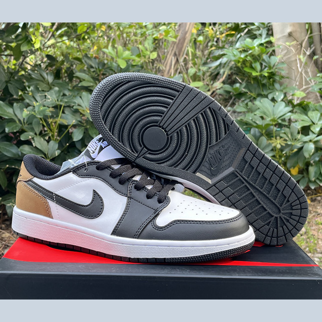 Air Jordan 1 Low OG „Mocha“ Sneaker CZ0790-102<br>
 - EUR FASHION