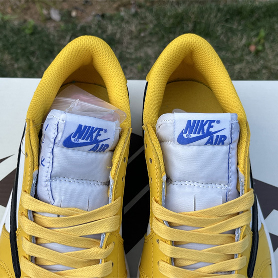 Travis Scott x Air Jordan 1 Low „Canary“ Sneaker DZ4137-700<br>
 - EUR FASHION