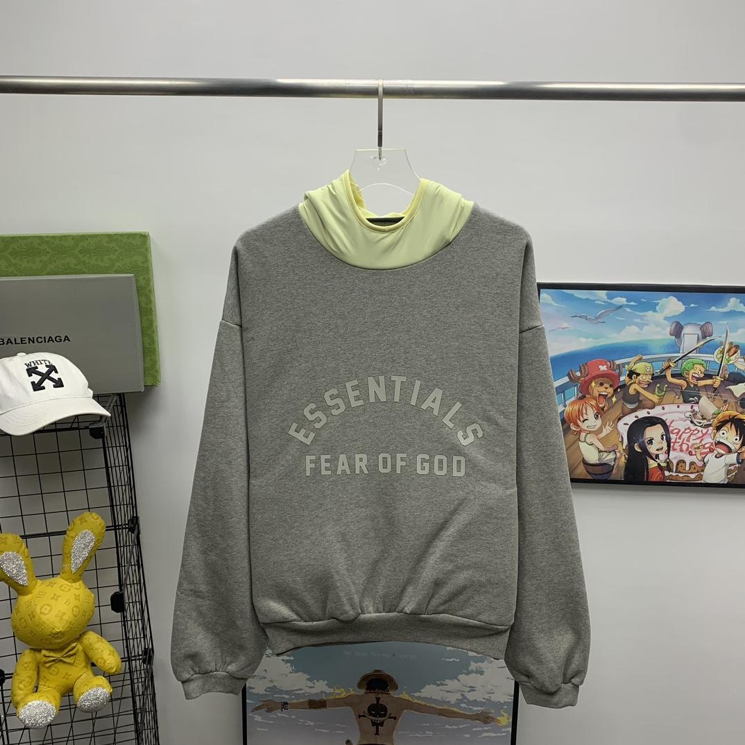 Fear Of God Essentials Kapuzenpullover mit Logo-Print<br>
 - EUR FASHION