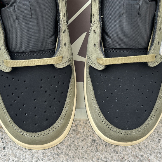 Travis Scott x Air Jordan 1 Low OG Sneaker DM7866-002<br>
 - EUR FASHION