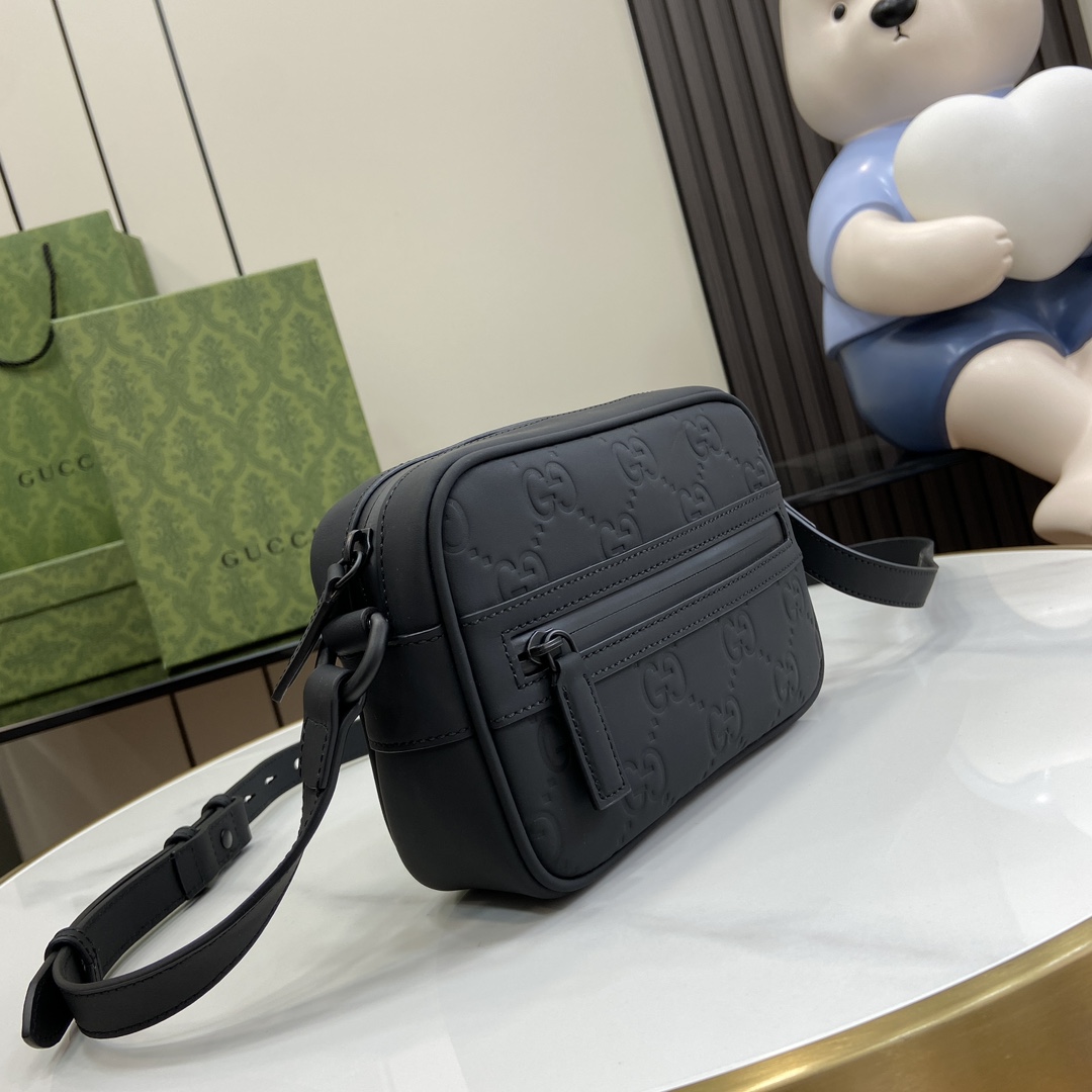 Gucci GG Mini-Schultertasche mit Gummieffekt<br>
 - EUR FASHION