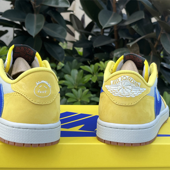 Travis Scott x Air Jordan 1 Low Canary Sneaker      DZ4137-700 - EUR FASHION