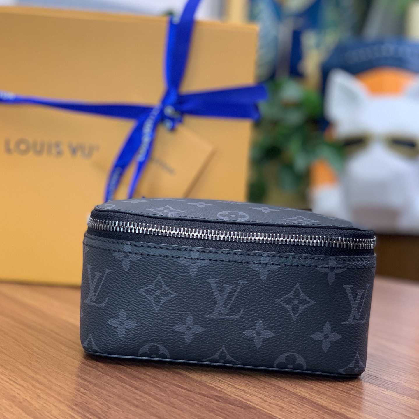 Louis Vuitton Packing Cube PM<br>
 - EUR FASHION