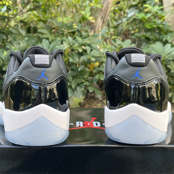 Air Jordan 11 Low „Space Jam“ Sneaker FV5104-004<br>
 - EUR FASHION