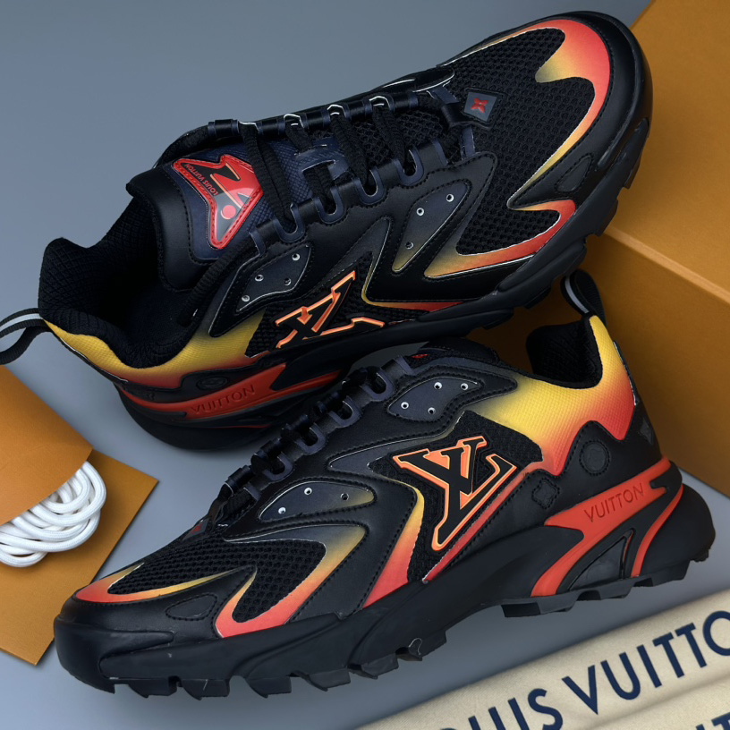 Louis Vuitton LV Runner Tatic Sneaker (in britischer Größe) 1ABFQQ<br>
 - EUR FASHION