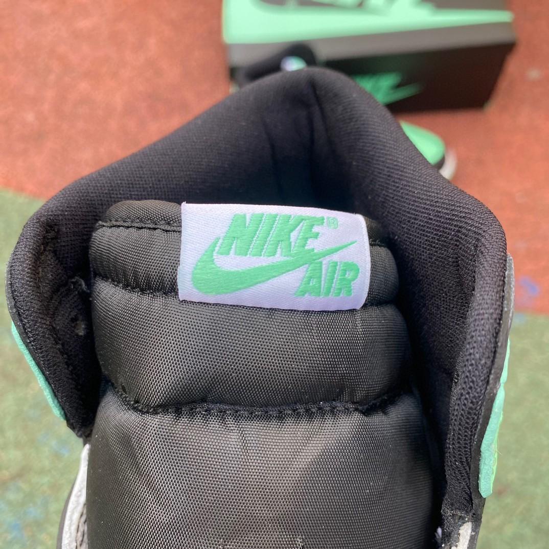 Air Jordan 1 Retro High OG „Green Glow“ Sneaker DZ5485-130<br>
 - EUR FASHION