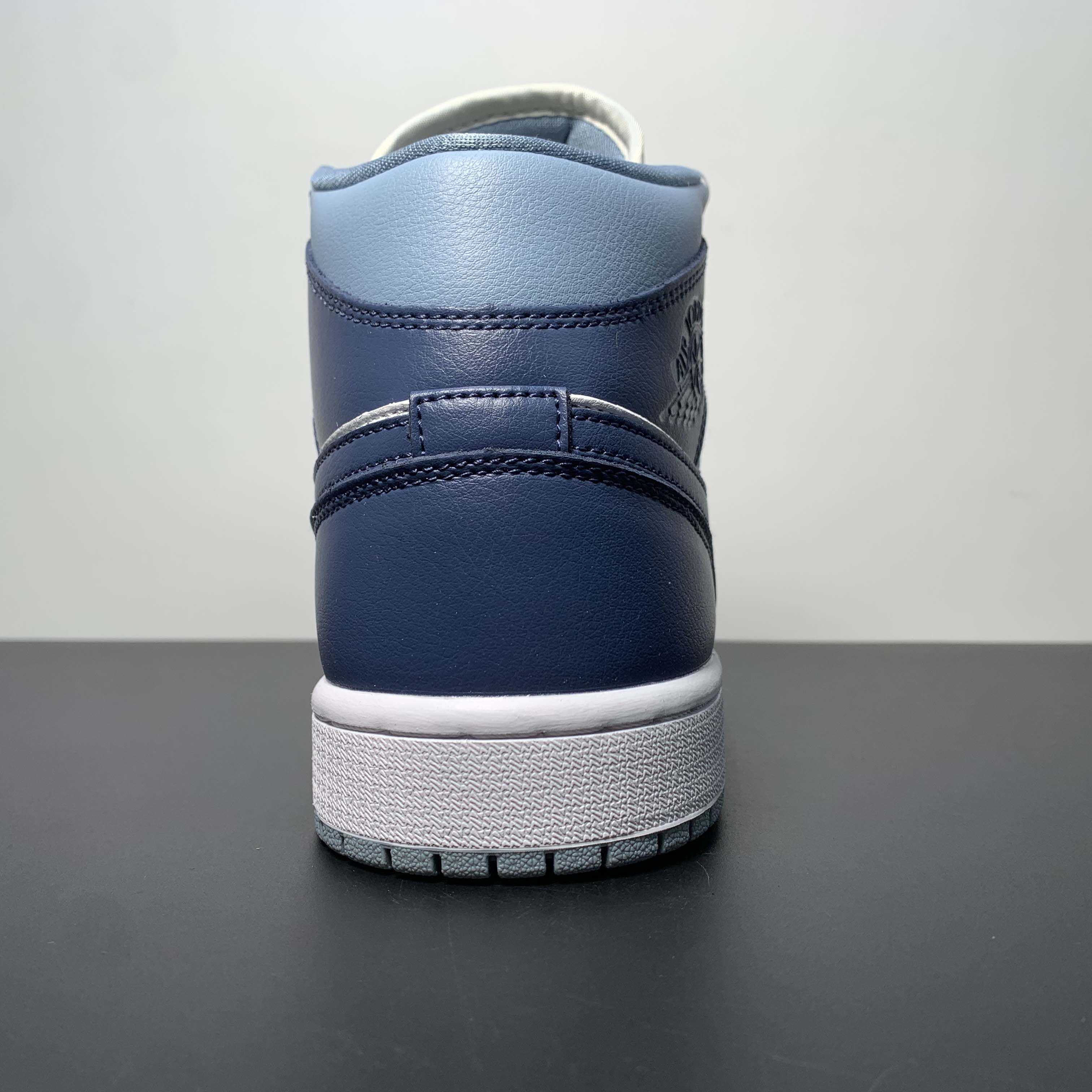 Air Jordan 1 Mid Sneaker BQ6472-140<br>
 - EUR FASHION