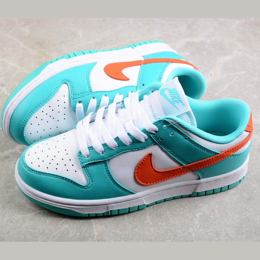 Nike Dunk Low Sneakers DV0833-10215<br>
 - EUR FASHION