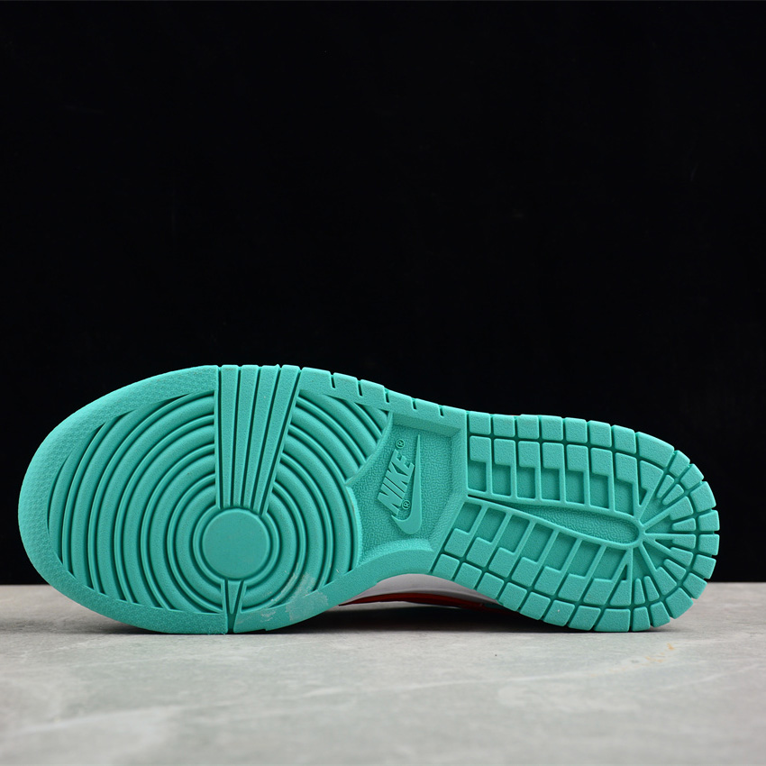 Nike Dunk Low Sneakers DV0833-10215<br>
 - EUR FASHION