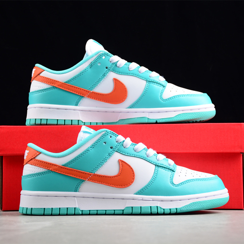 Nike Dunk Low Sneakers DV0833-10215<br>
 - EUR FASHION