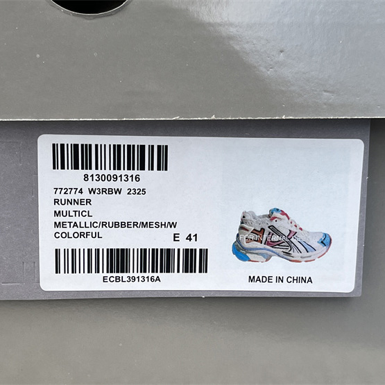 Balenciaga Runner Sneaker<br>
 - EUR FASHION