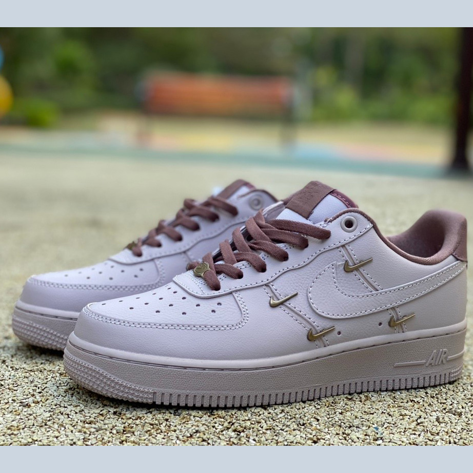 Nike Air Force 1 AF1 Sneaker HF0735-001<br>
 - EUR FASHION