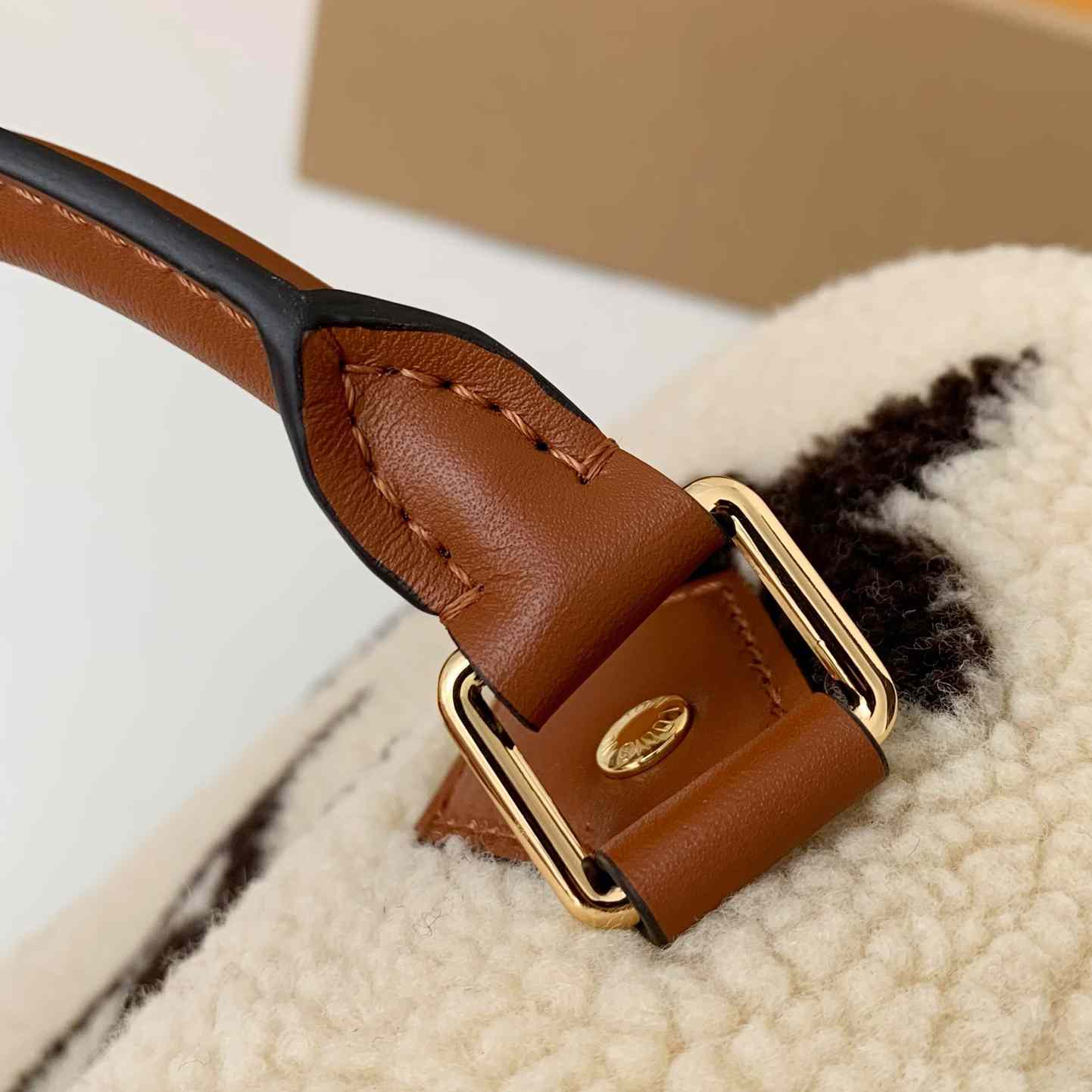 Louis Vuitton Speedy Bandoulière 25 M23468<br>
 - EUR FASHION