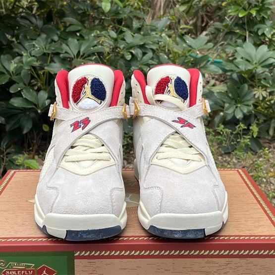 SoleFly x Air Jordan 8 „Mi Casa Es Su Casa“ Turnschuhe FJ2850-107<br>
 - EUR FASHION