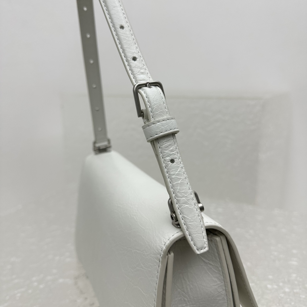 Balenciaga Crush Small Sling Bag für Damen<br>
 - EUR FASHION
