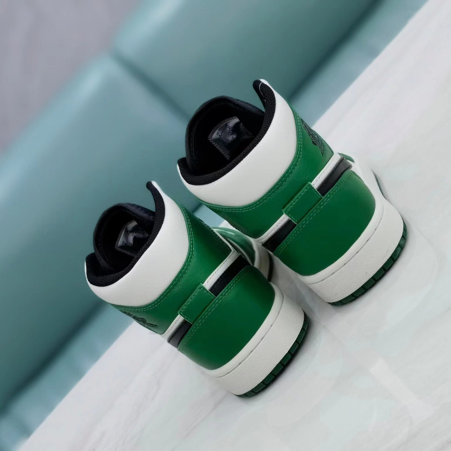 Air Jordan AJ1 MID Sneaker BQ6931-301<br>
 - EUR FASHION