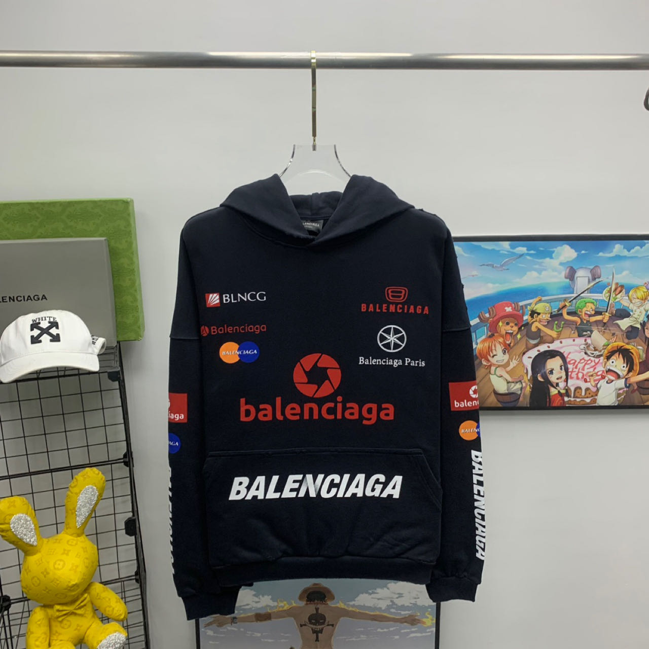 Balenciaga – Top League – Kapuzenpullover in Übergröße in Schwarz<br>
 - EUR FASHION