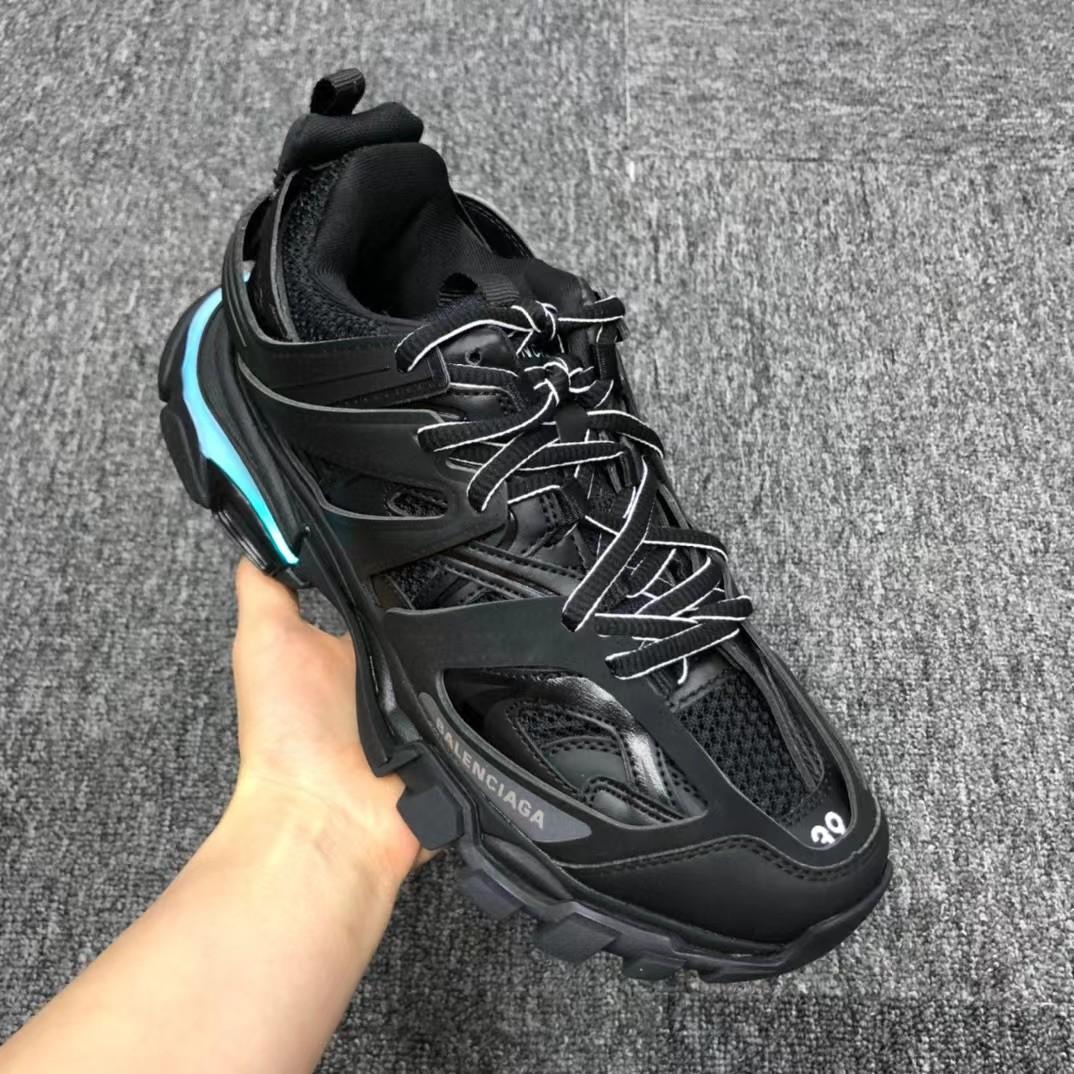 Balenciaga Track Sneaker   LED - EUR FASHION