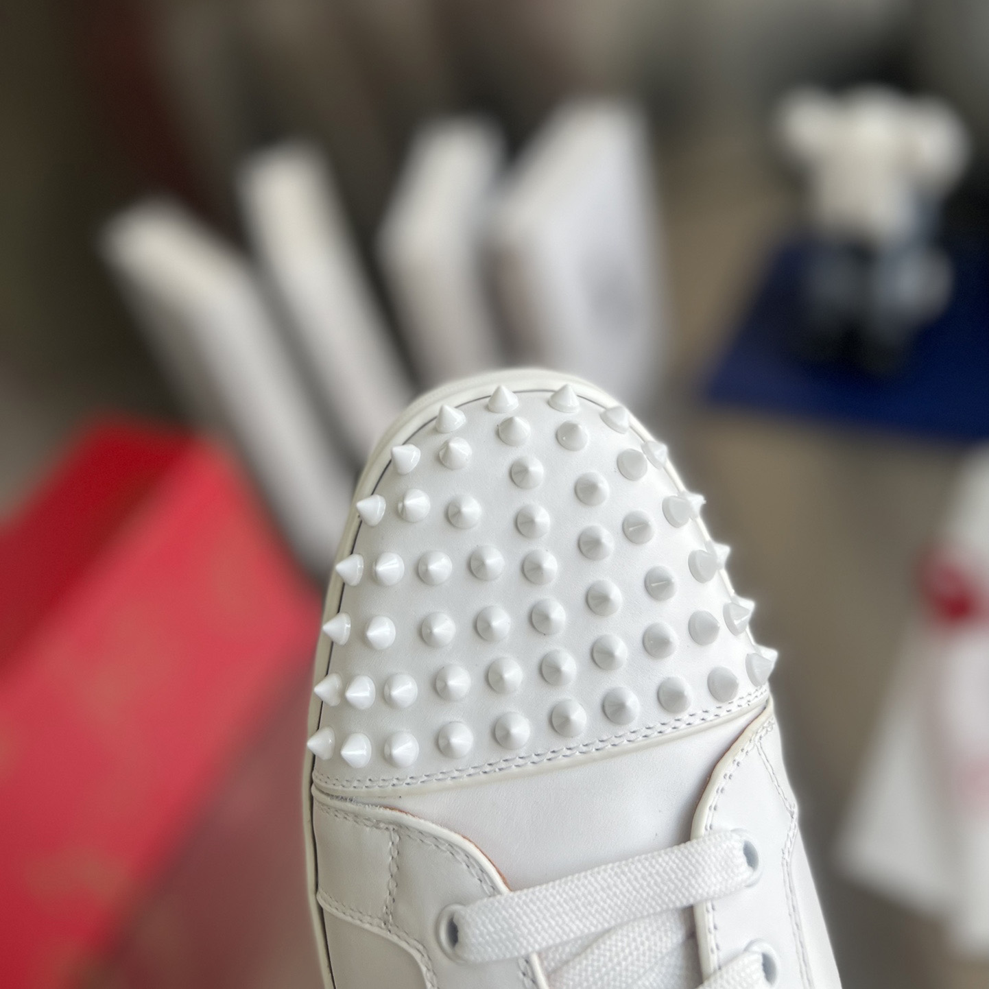 Christian Louboutin Louis Junior Spikes - EUR FASHION