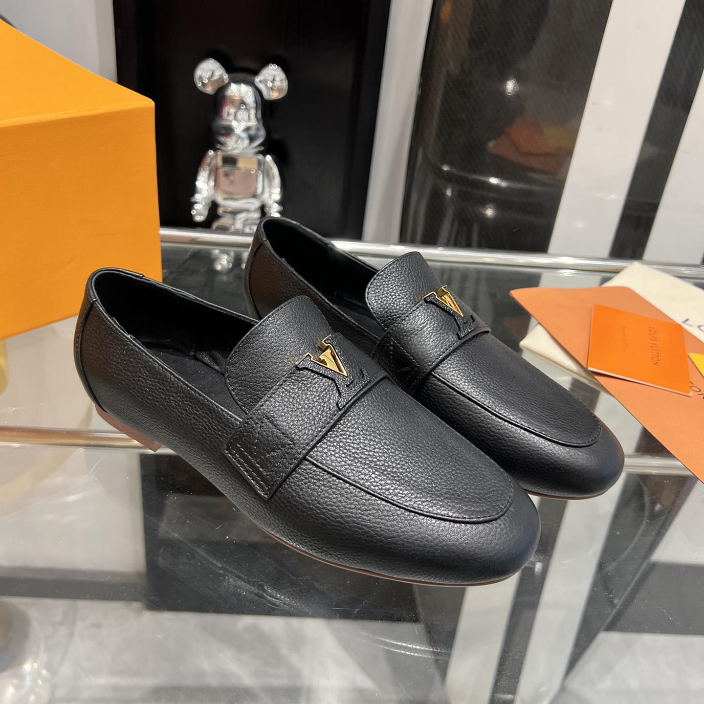 Louis Vuitton LV Capri Loafer - EUR FASHION