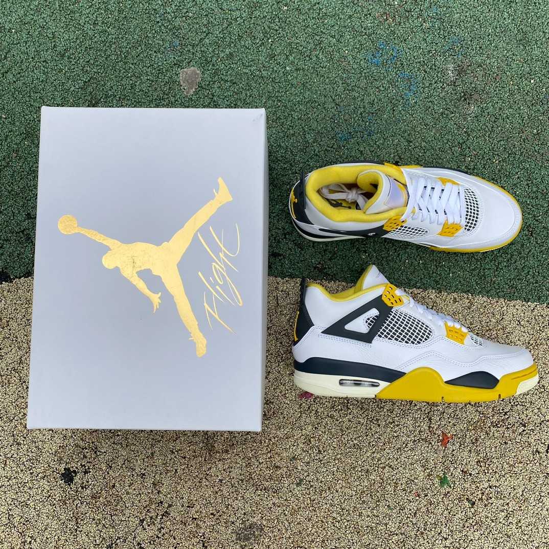 Air Jordan 4 Retro Vivid Sulfur Sneakers     AQ9129-101 - EUR FASHION