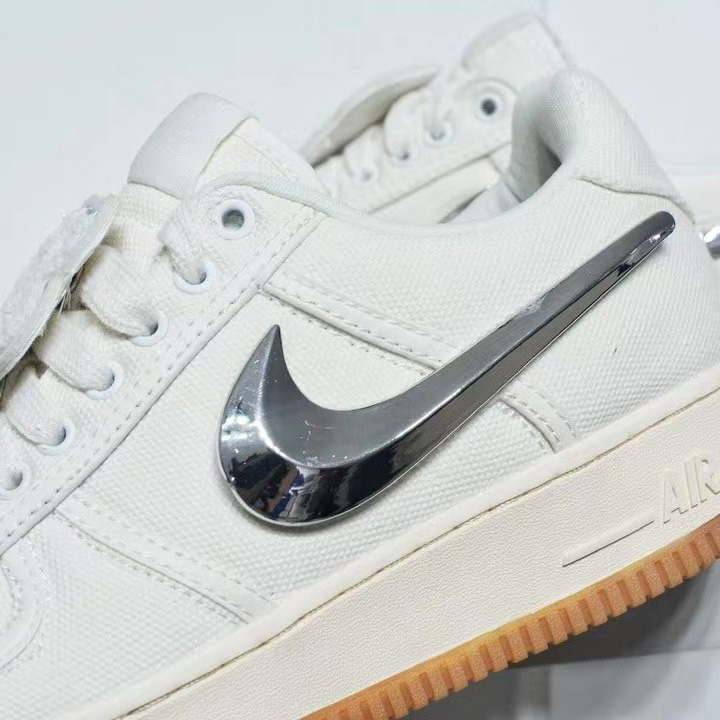 Travis Scott x NK Air Force 1 Sneaker    AQ4211-101  - EUR FASHION