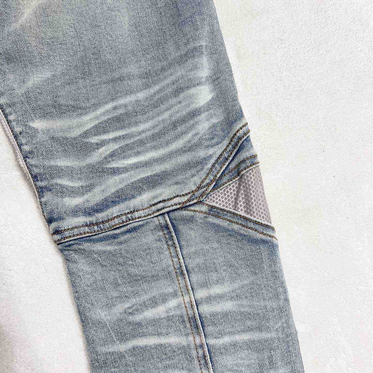 Amiri Slim-fit Jeans    - EUR FASHION