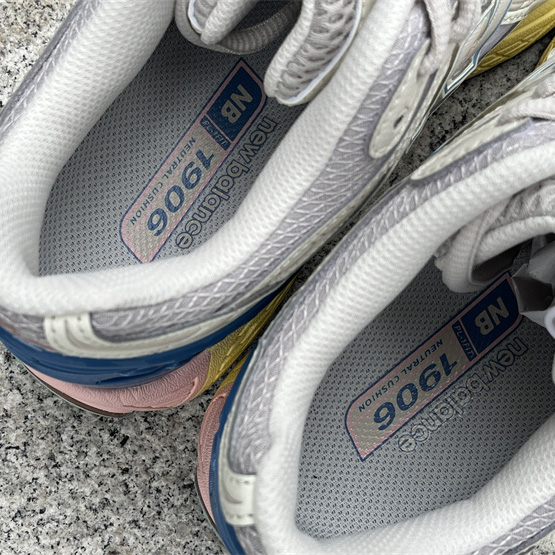 New Balance 1906R Sneakers    M1906NC  - EUR FASHION