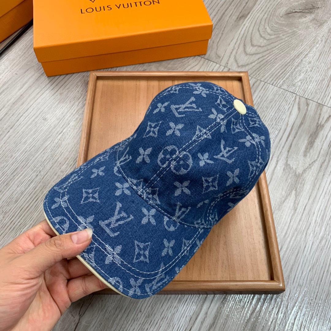 Louis Vuitton Monogram Cap - EUR FASHION