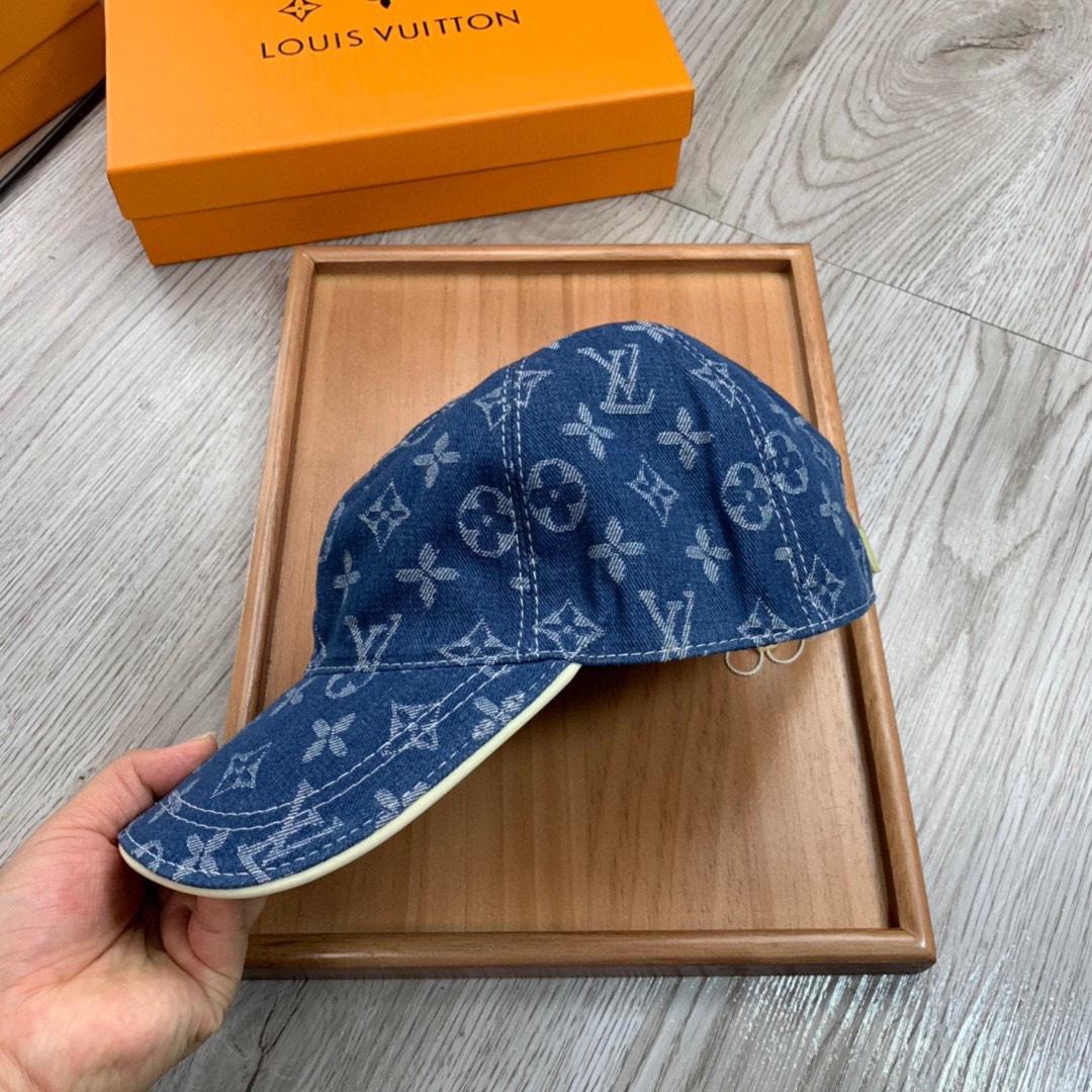 Louis Vuitton Monogram Cap - EUR FASHION