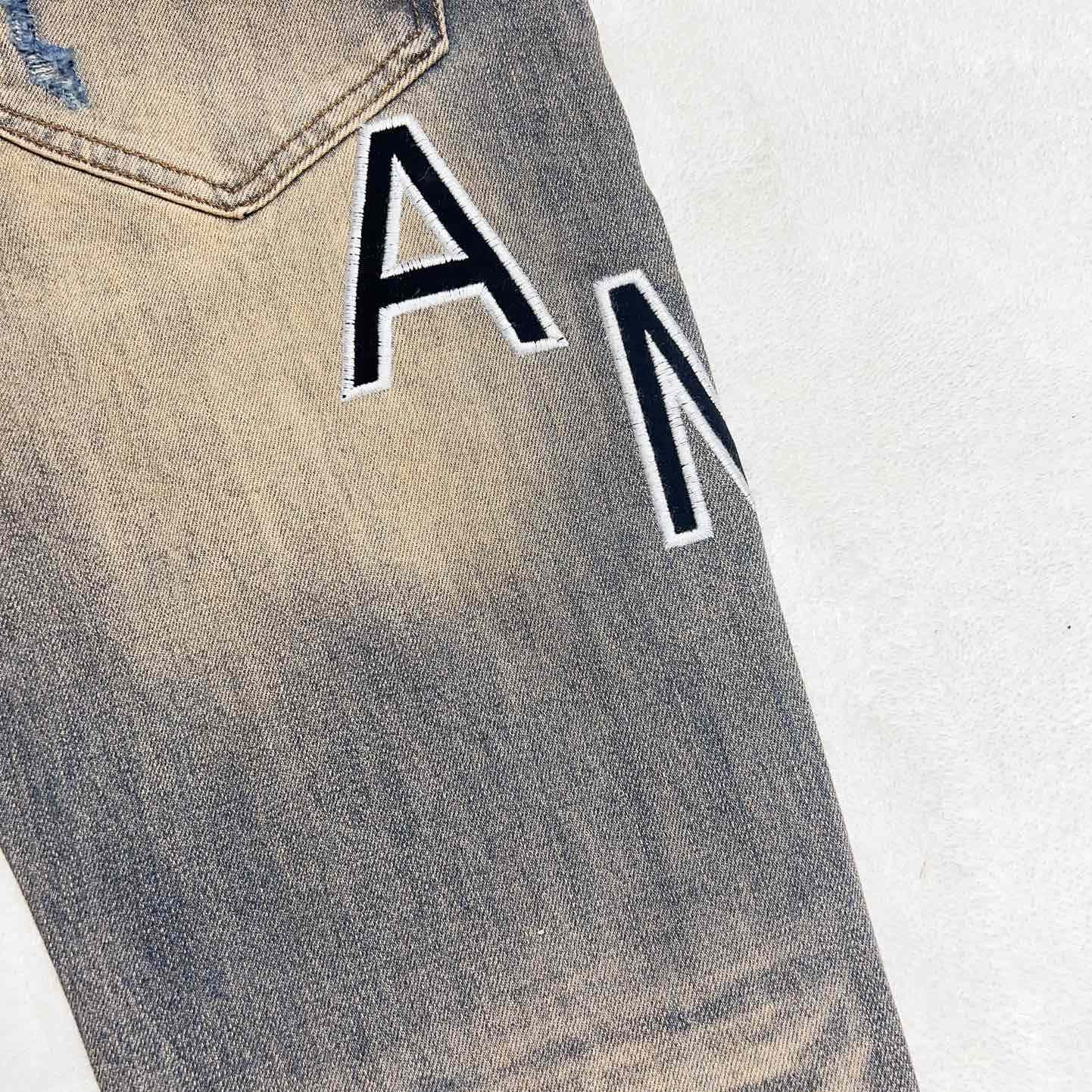 Amiri Hockey Logo Straight-Leg Jeans   AMK1028 - EUR FASHION