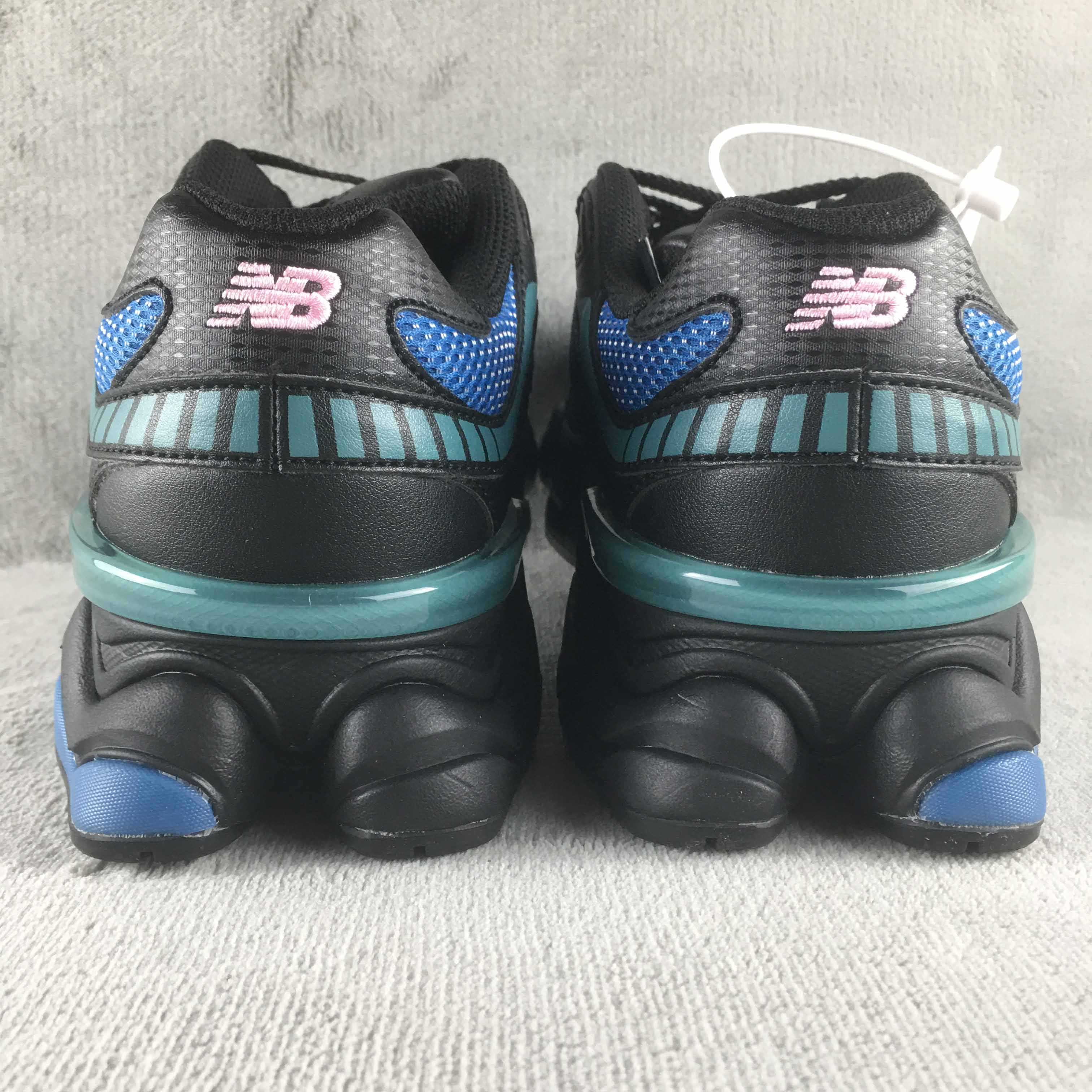  New Balance 9060 Sneakers    U9060AGC - EUR FASHION