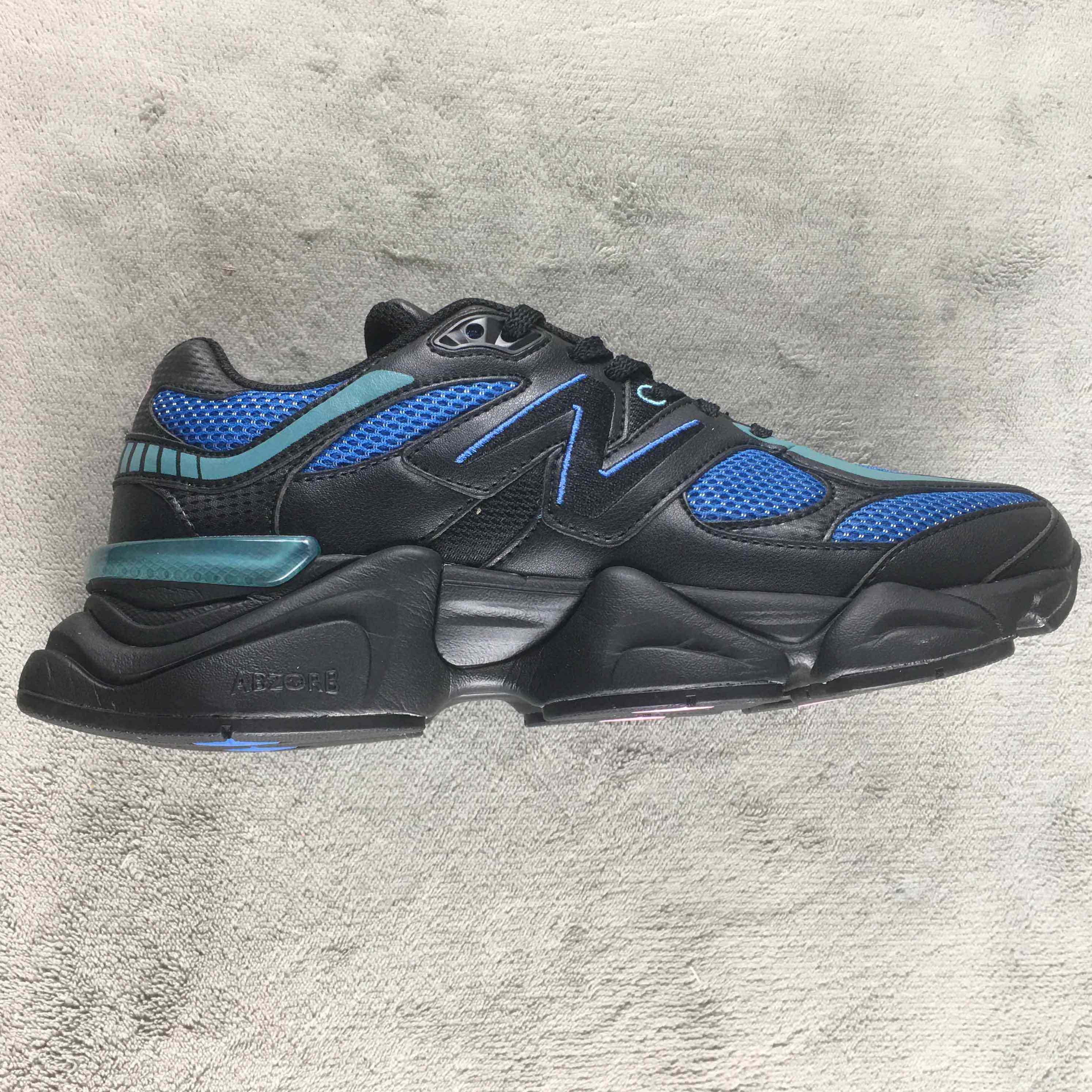  New Balance 9060 Sneakers    U9060AGC - EUR FASHION