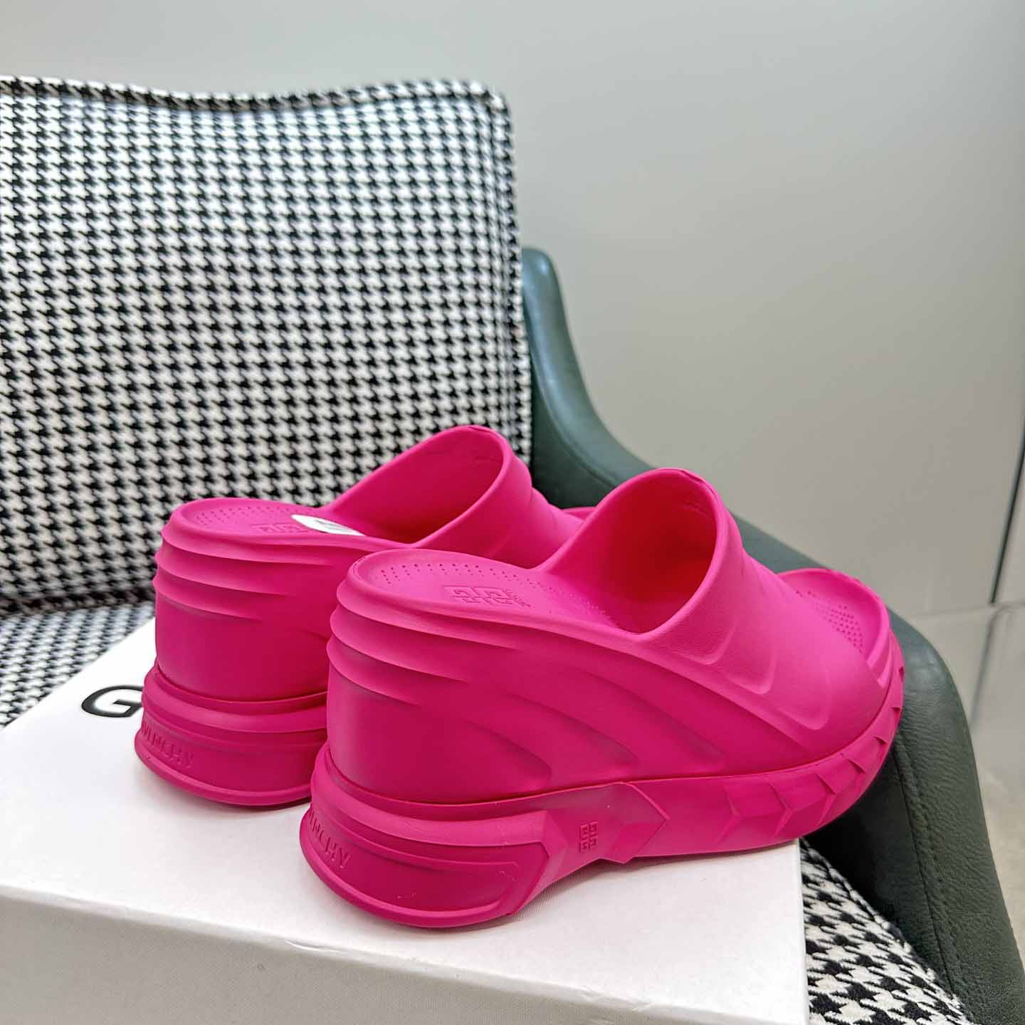 Givenchy Marshmallow Wedge Sandals In Rubber - EUR FASHION