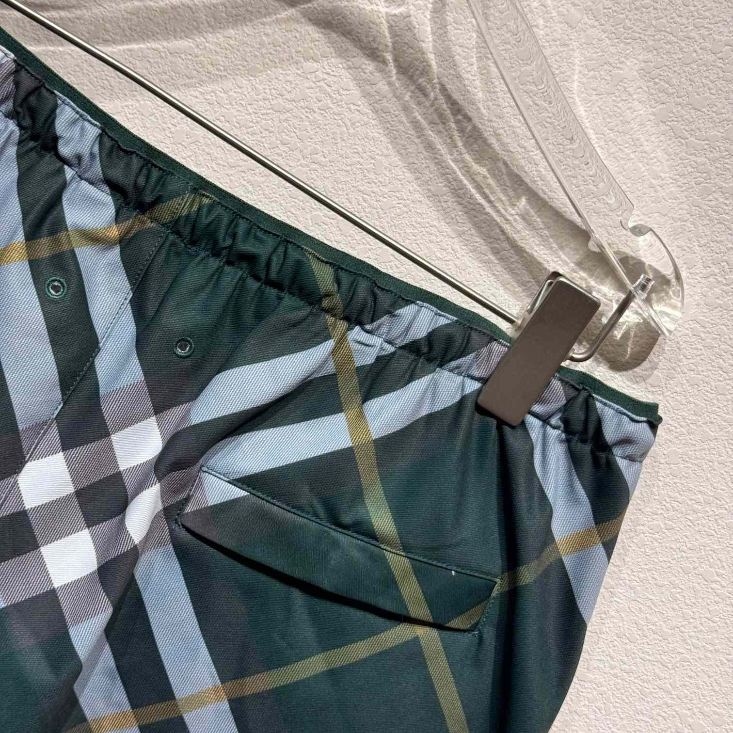 Burberry Green Check Swim Shorts - EUR FASHION