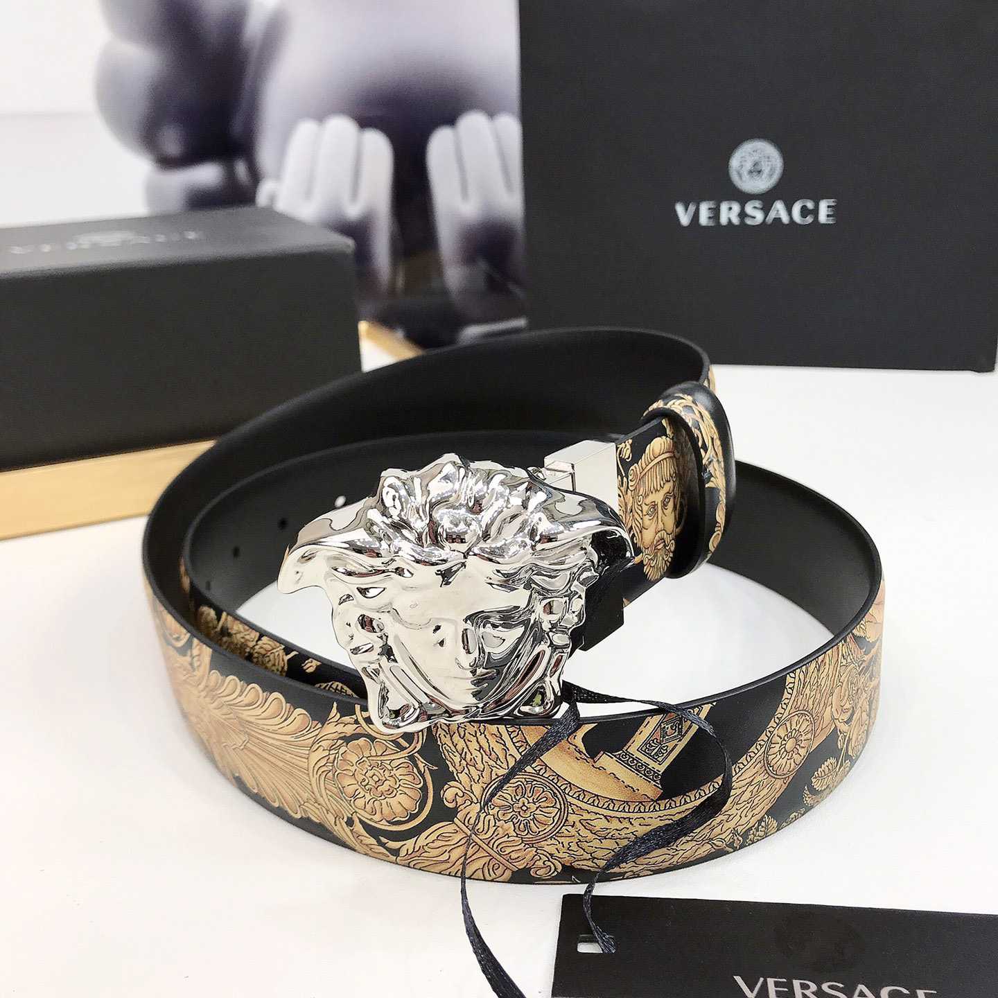 Versace Barocco Reversible Leather Belt    40mm - EUR FASHION