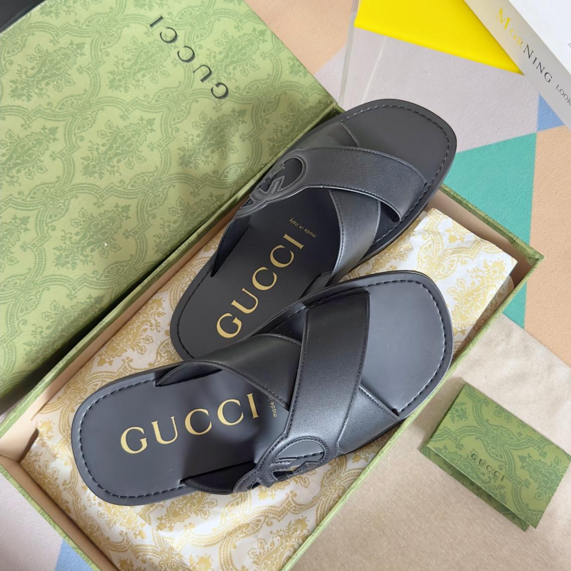 Gucci Men's Interlocking G Slide Sandal - EUR FASHION