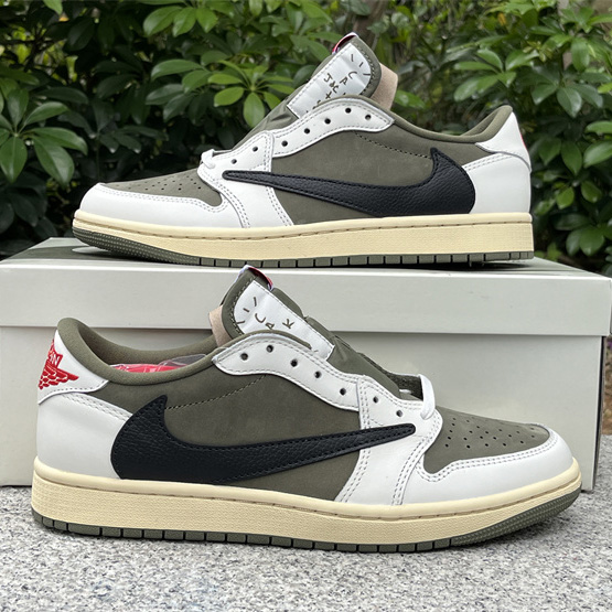 Travis Scott x Air Jordan 1 Low OG Sneaker      DM7866-200 - EUR FASHION