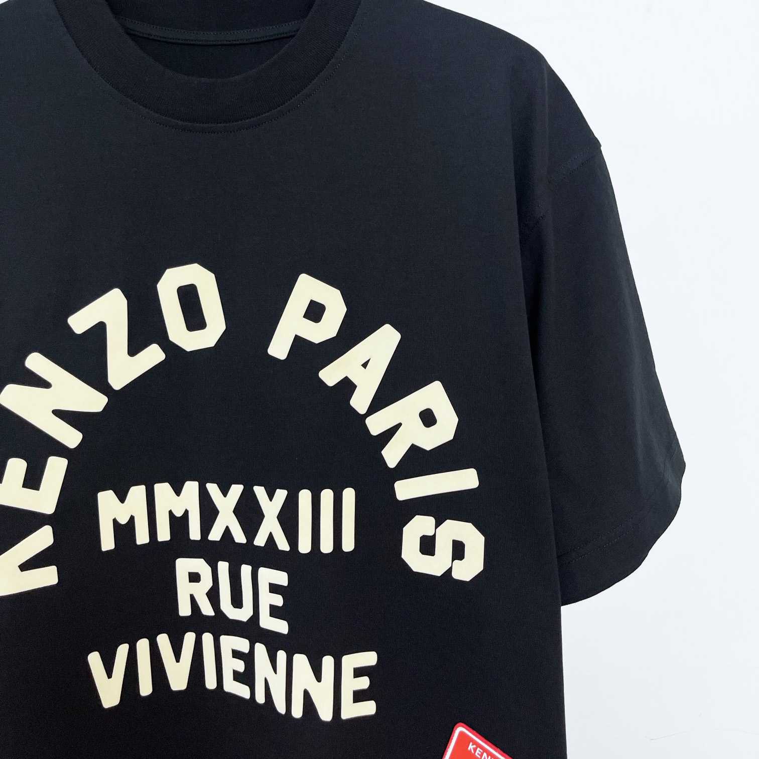 Kenzo Rue Vivienne Crewneck T-Shirt - EUR FASHION