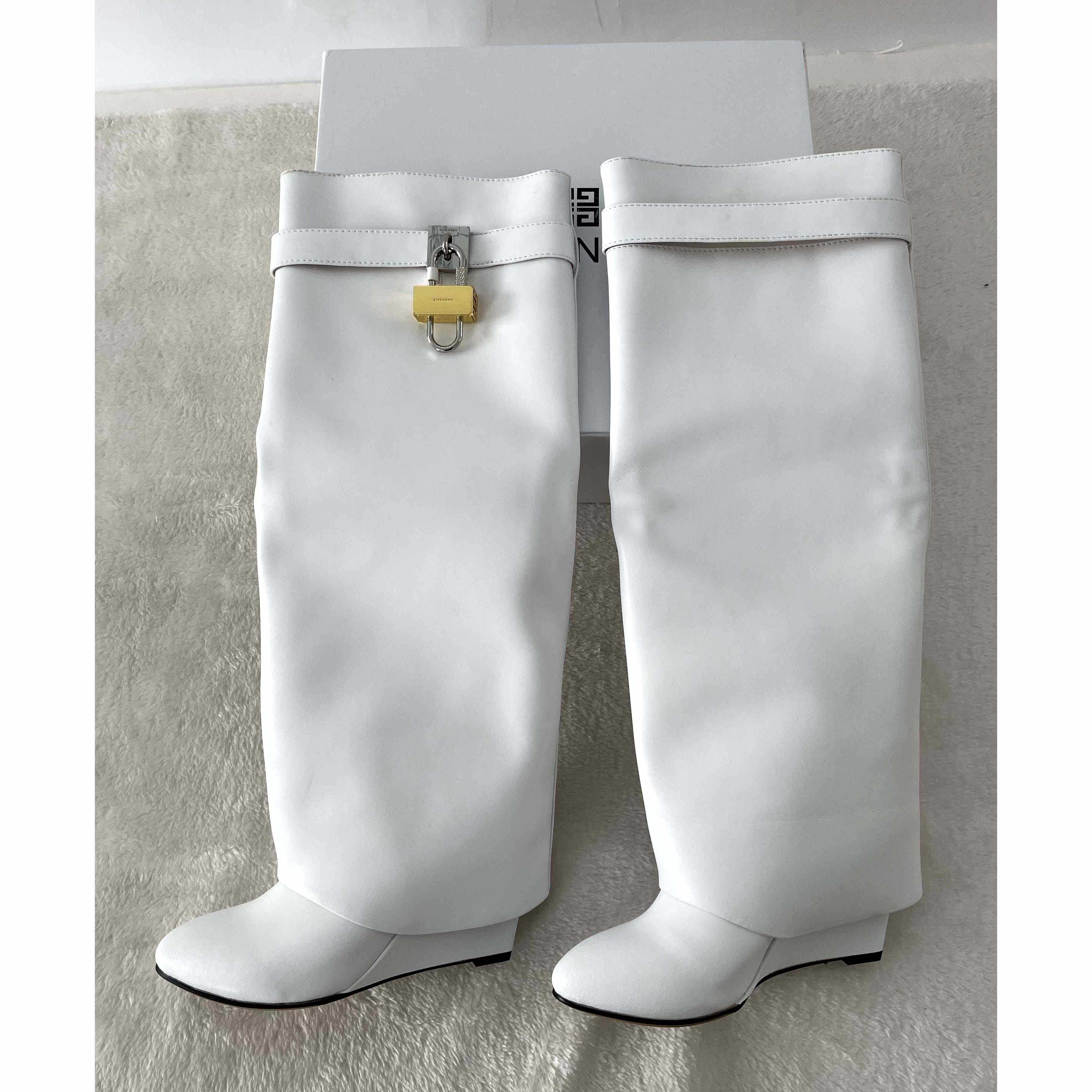 Givenchy Shark Lock Pant Boots In Leather In White (50% Off Sale) xz657 - EUR FASHION