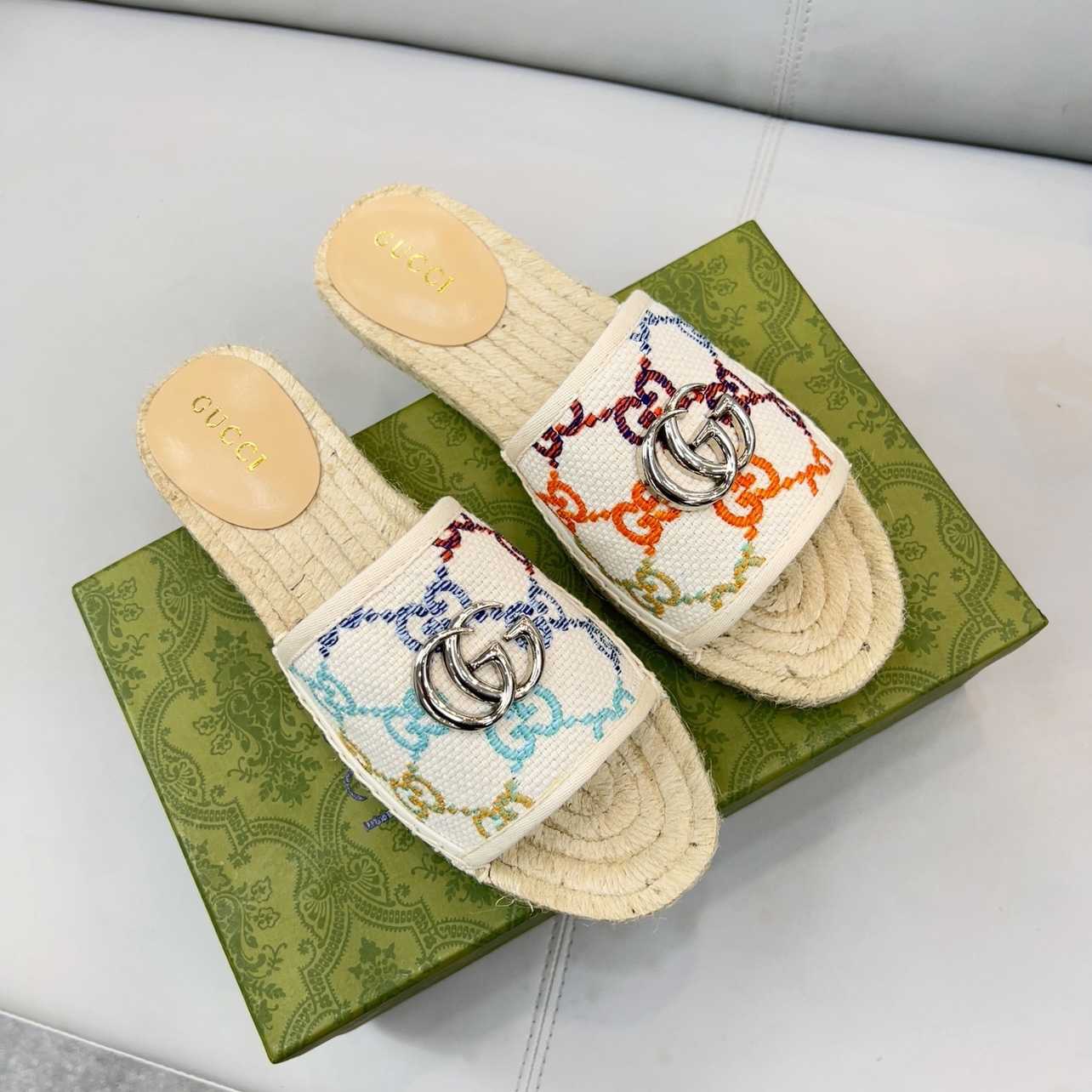 Gucci Women's GG Espadrille Slides - EUR FASHION