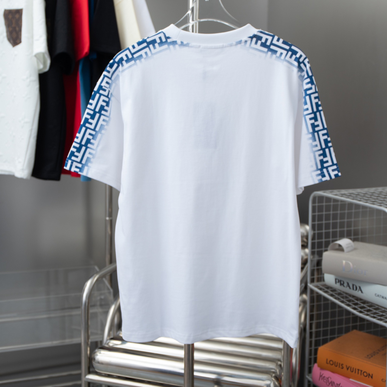 Fendi White Jersey T-shirt - EUR FASHION