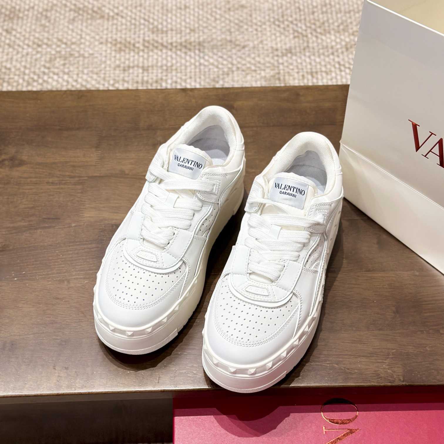 Valenti Garavani Freedots XL Leather Sneakers - EUR FASHION