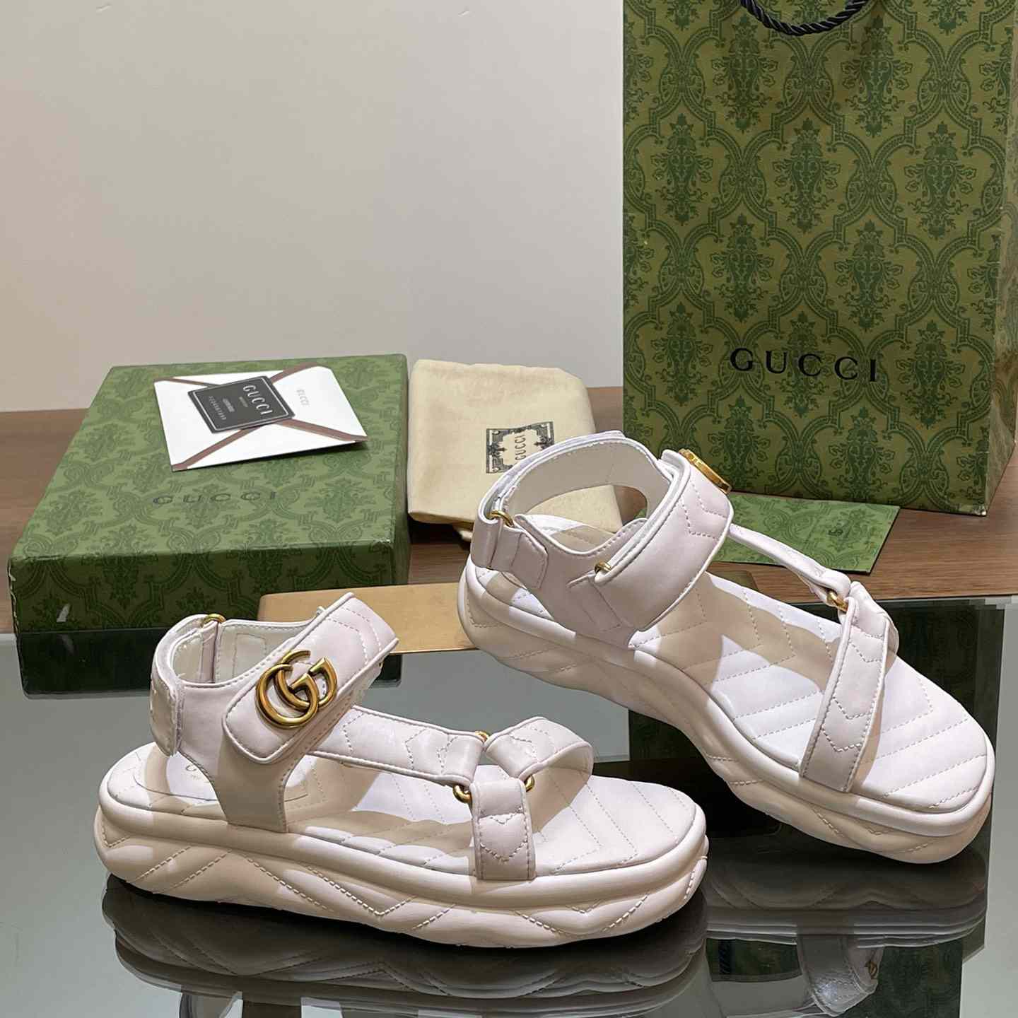 Gucci Women's Double G Sandal - EUR FASHION